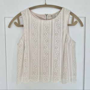 LC Lauren Conrad Scalloped Lace Crop Top